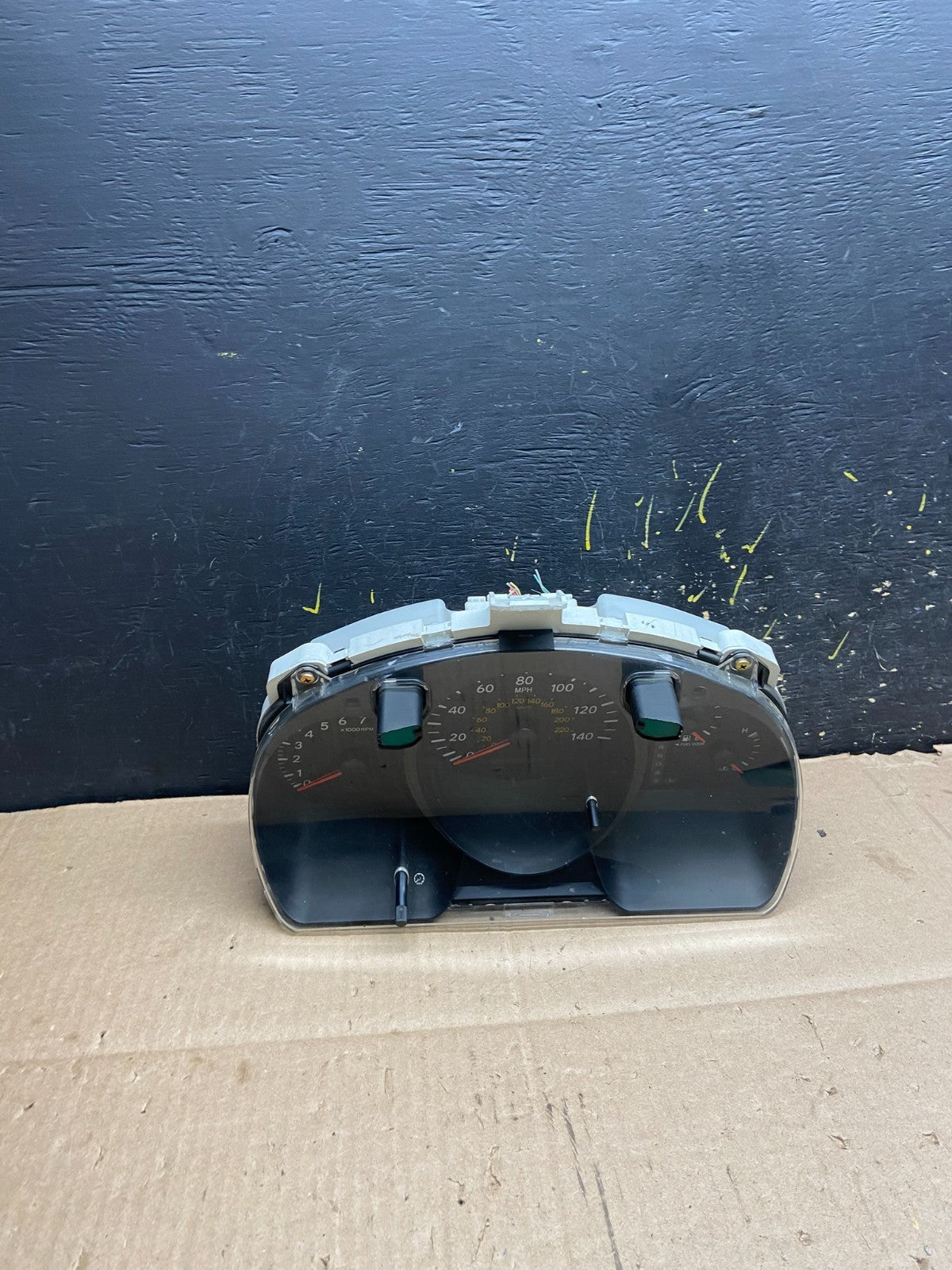 2004 to 2007 Toyota Highlander Speedometer Insrument Gauge Cluster Y2409 DG0