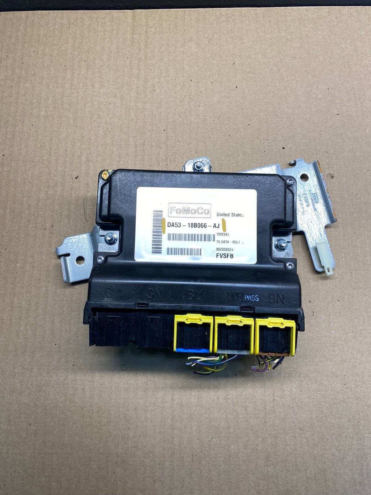 2013 to 2016 Lincoln MKS Engine Computer Module Control ECU ah1607 DG0