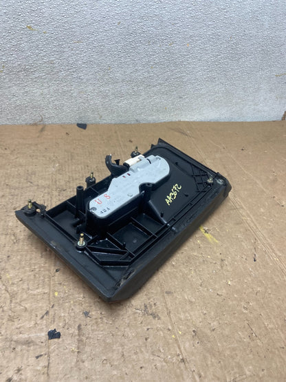 1990 - 1994 Lexus LS400 Left Driver Side Lh Tail Light OEM 81590-50010 AA36725
