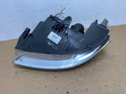 2001-2005 Volkswagen Passat Right RH Halogen Headlight AD4021 DW8