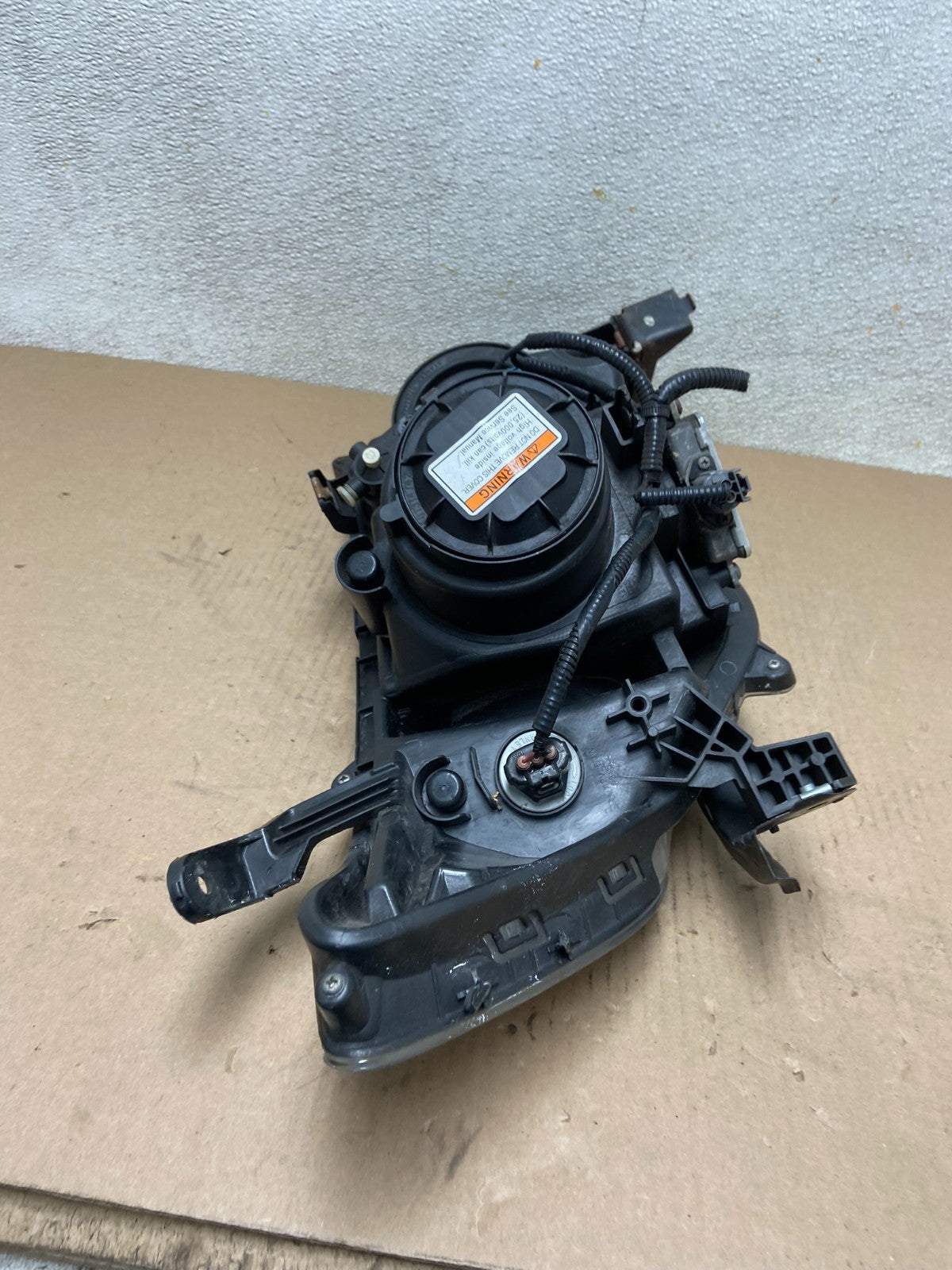 2011 to 2013 Honda Odyssey Front Left Driver LH Headlight Xenon AB6000 DW7