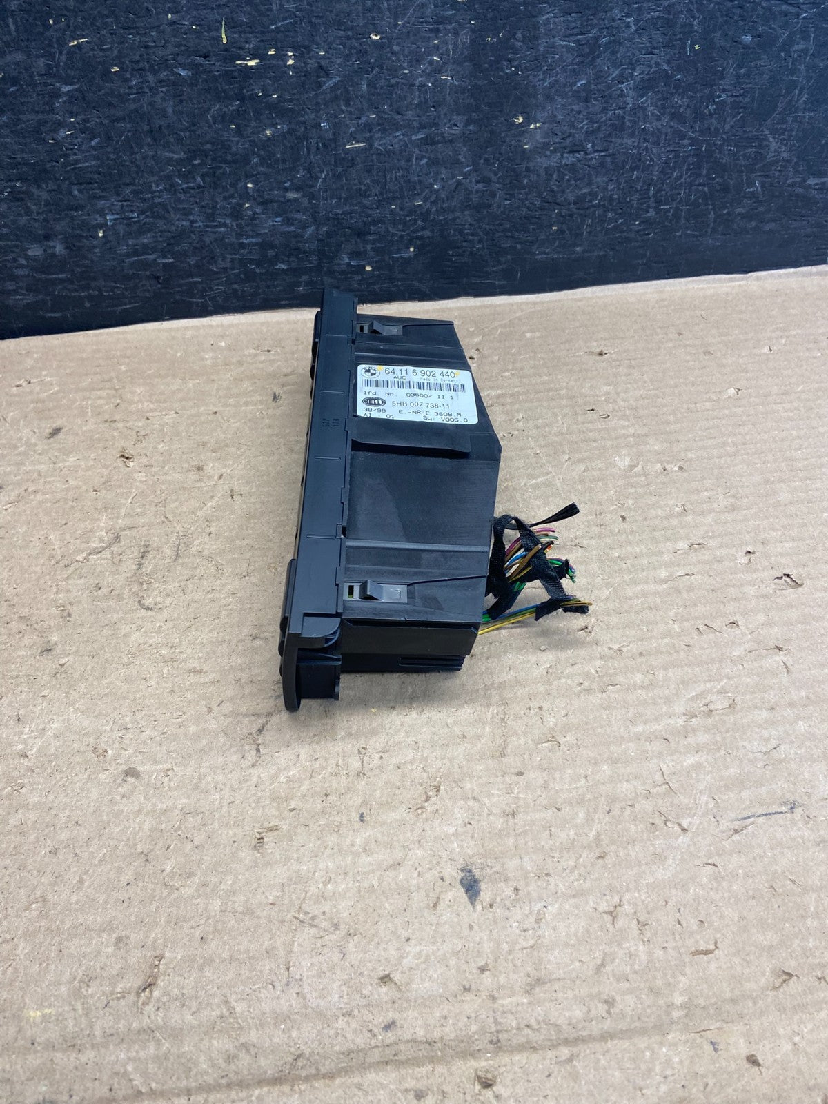 1998-2005 BMW E46 325i 330i 323i 328i Climate Control Panel AH5430 DG2