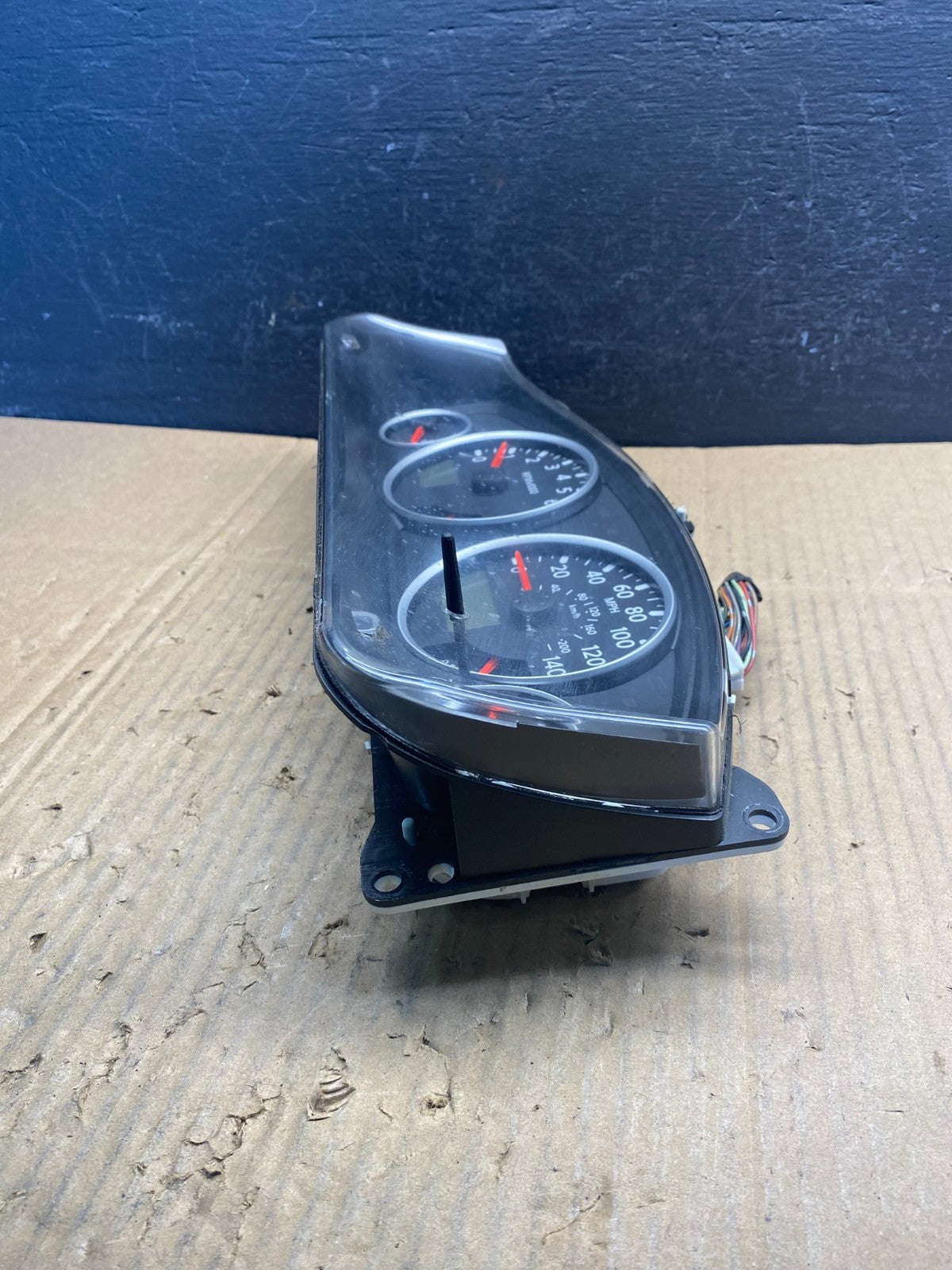 2005 Nissan Pathfinder Speedometer Cluster Gauge AD1754 DG2