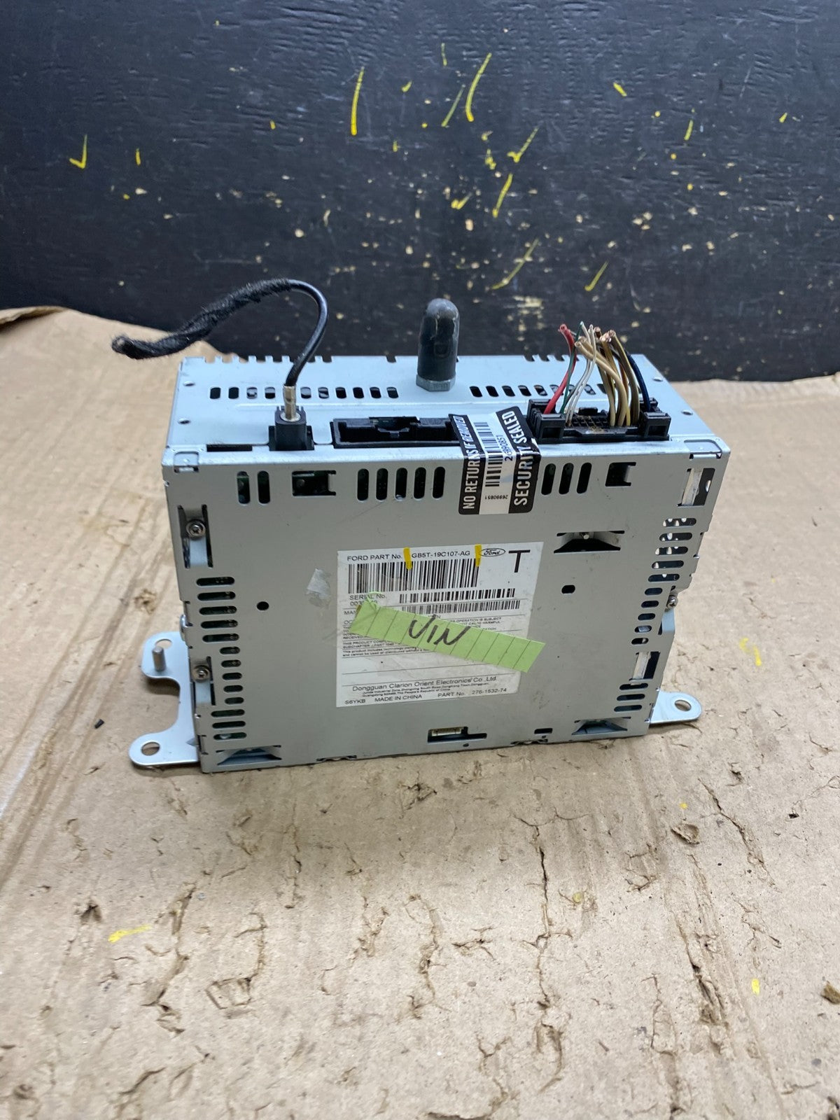 2016 to 2017 Ford Explorer Audio Equipment Radio Receiver AM FM CD x6159 DG4