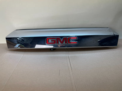 2011-2015 GMC Terrain Tailgate Liftgate Chrome Finish Molding Camera AJ0636 DG0