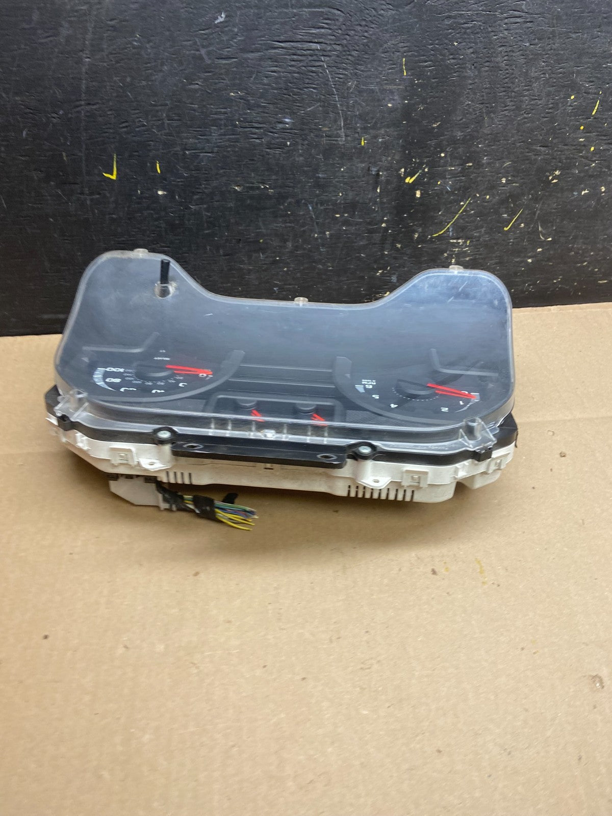 2009 to 2014 Ford E150 E250 Gauge Speedometer Cluster T9138 DG3