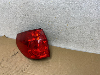 2006 to 2010 Toyota Sienna Left Driver LH Side Tail Light AH8121 DW2