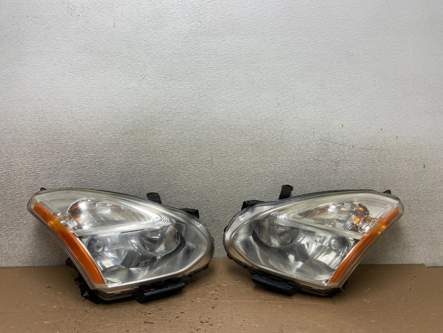 2009-2013 Nissan Rogue Left+Right Side Set Xenon Headlights OEM AB1544 DW0