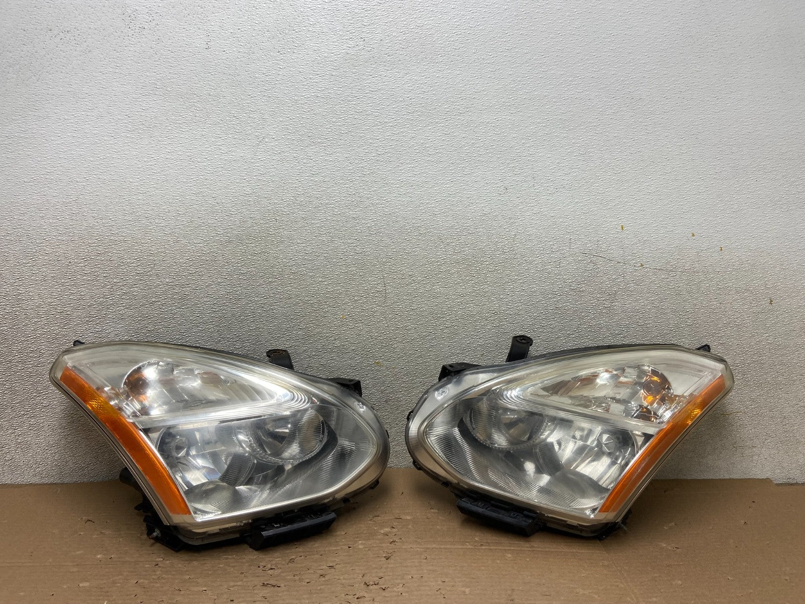 2009-2013 Nissan Rogue Left+Right Side Set Xenon Headlights OEM AB1544 DW0