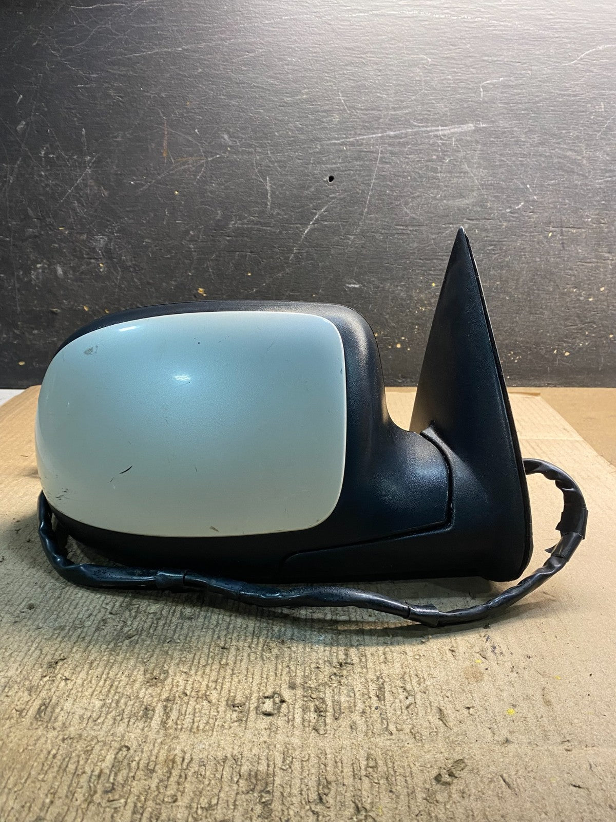 2003-2006 Cadillac Escalade Right Passenger Turn Sgn View Door Mirror Z2516 MS0