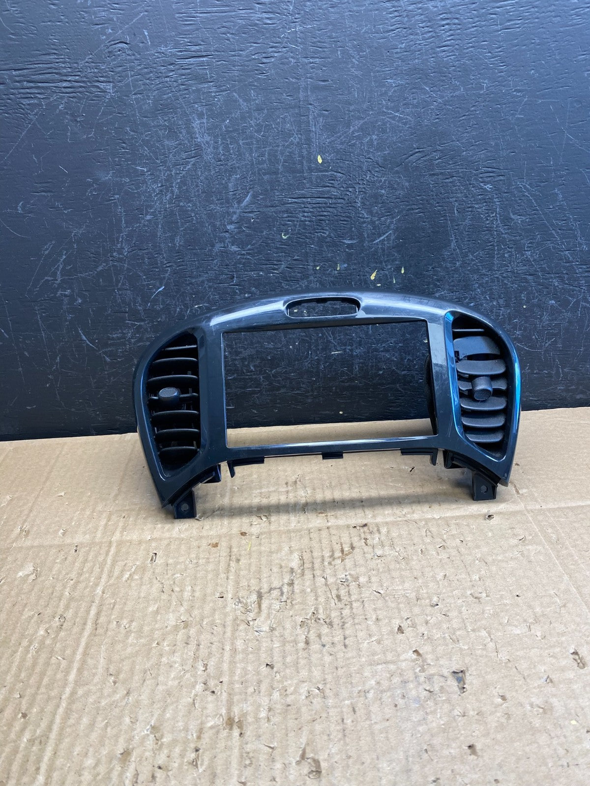 2011 to 2014 Nissan Juke Center Console Radio Bezel Trim AC9644 DG0