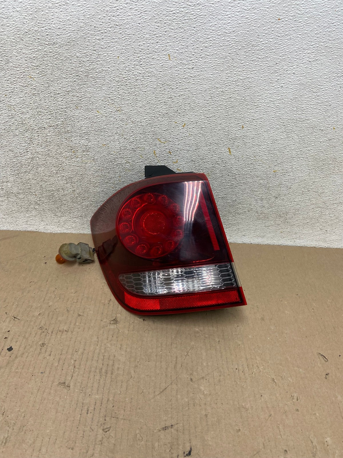 LED 2011-2020 Dodge Journey Left Driver Lh Side Tail Light AH6808 LK0