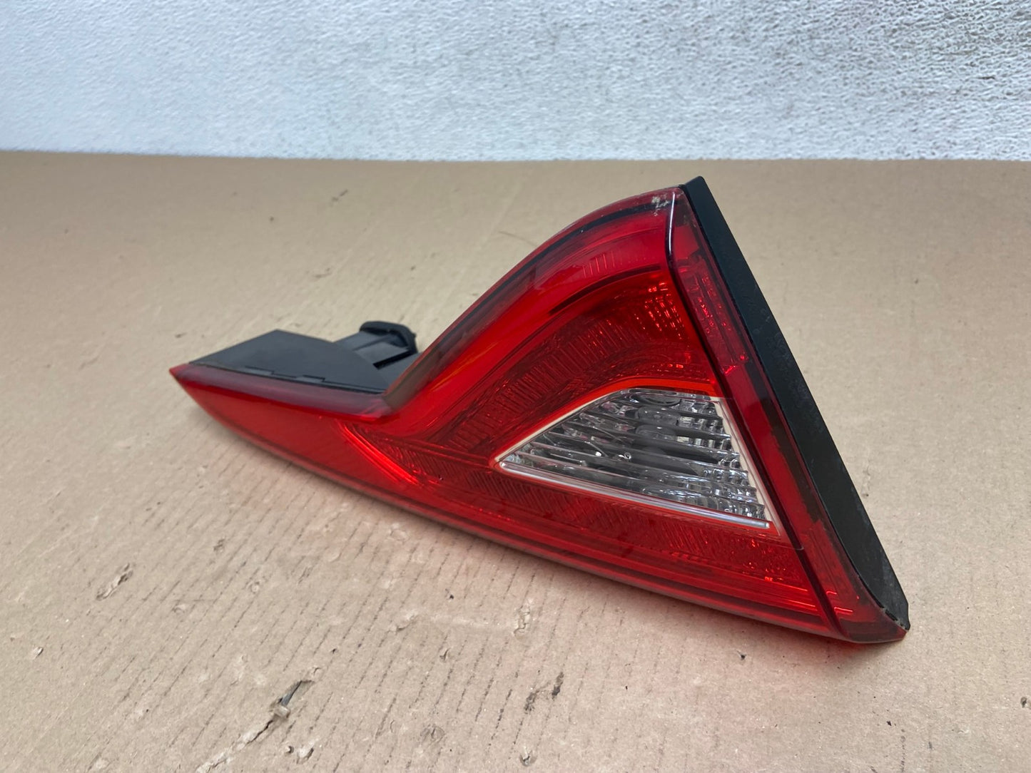 2015 2016 2017 Hyundai Sonata Left Driver LH Inner Tail Light AE7233 LK1