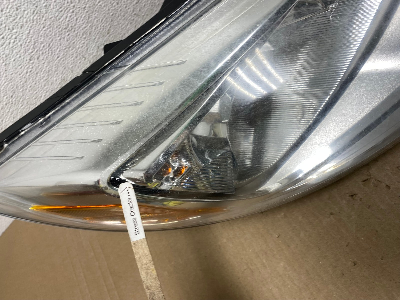 2012 2013 2014 Ford Focus Right Passenger Rh Side Headlight AE9633 LK3