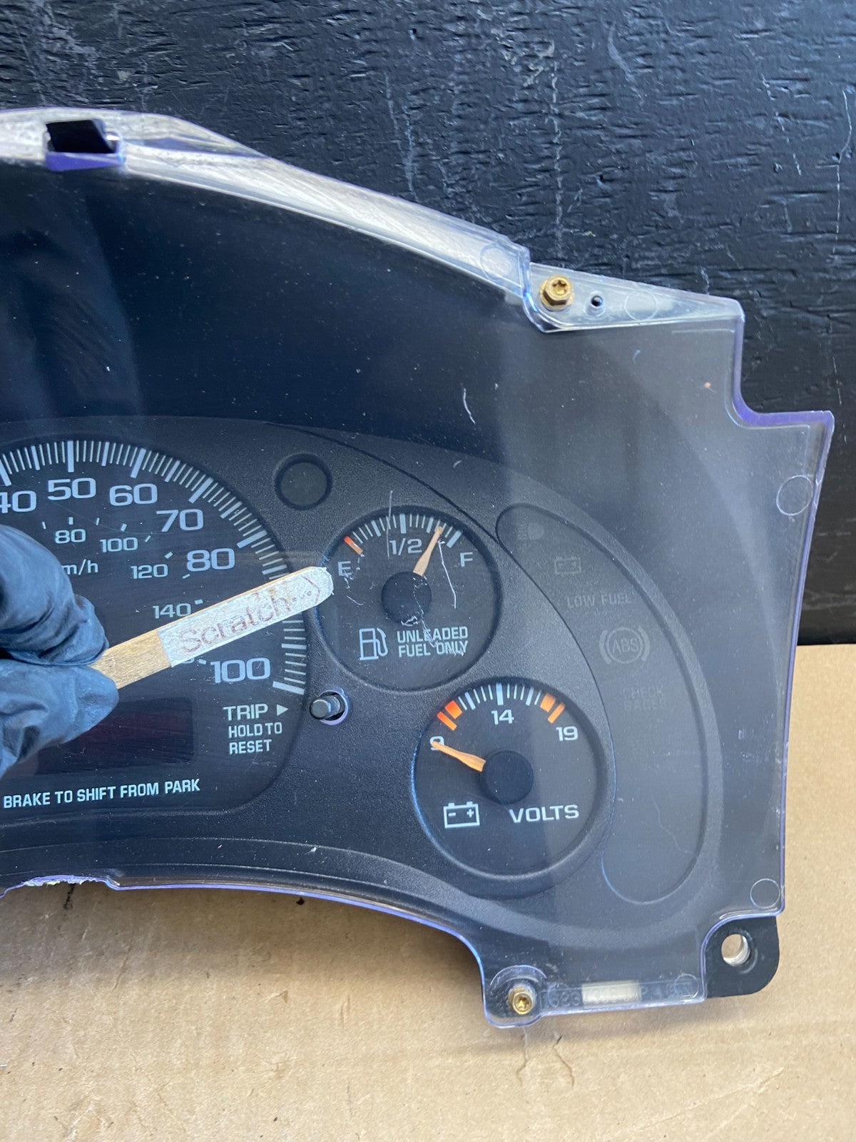 2000 to 2005 Chevrolet Astro Cluster Gauge Speedometer ECM AB9721 DG1