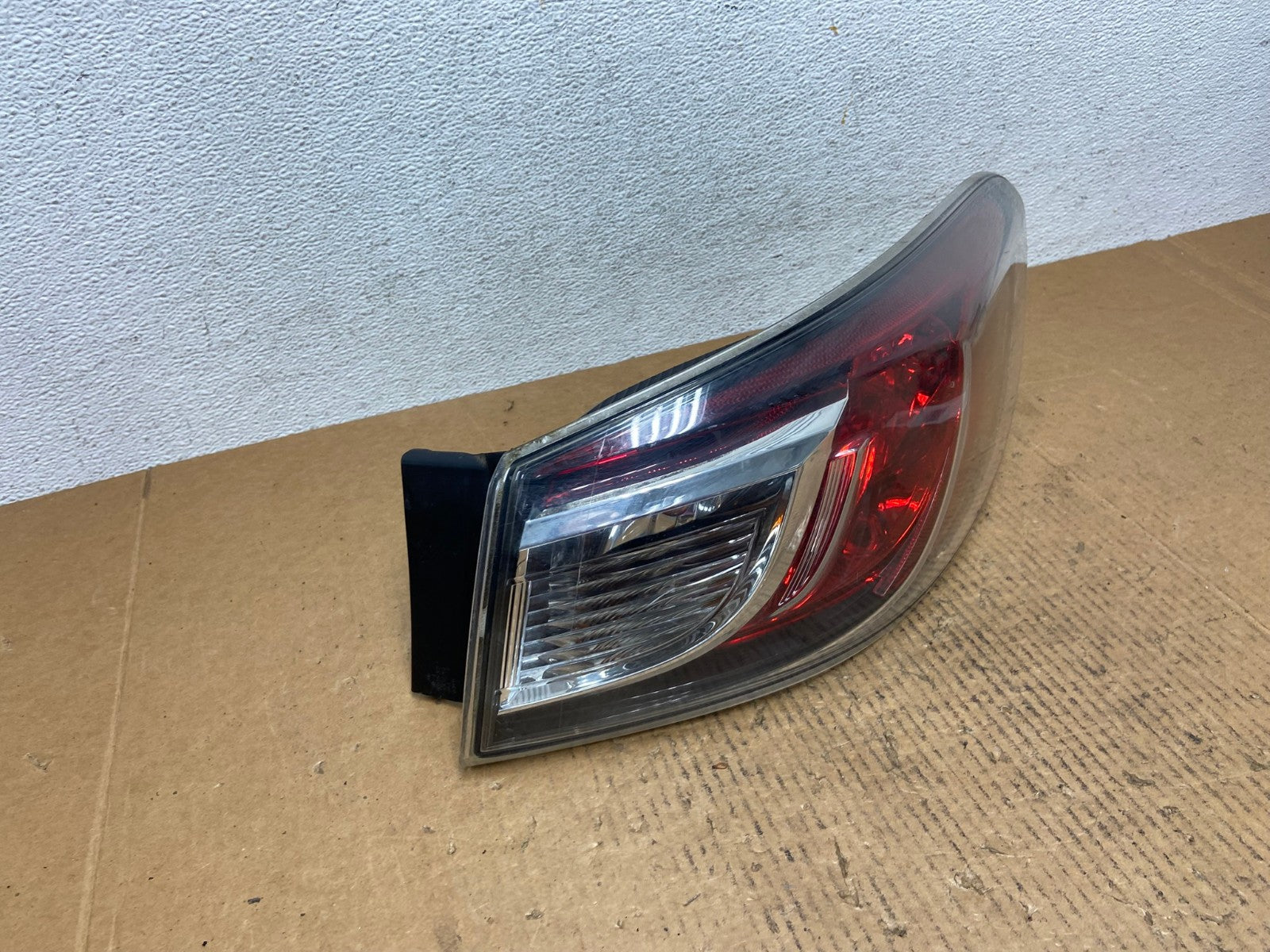 2010 2011 2012 2013 Mazda 3 Right Passenger Rh Side Tail Light AE0297 LK2
