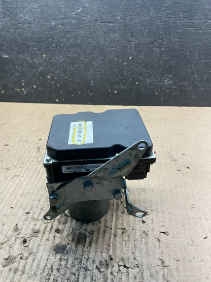 2007 to 2013 BMW 328i ABS Anti-Lock Brake Pump 3451 6780161-01 V5314 DG3