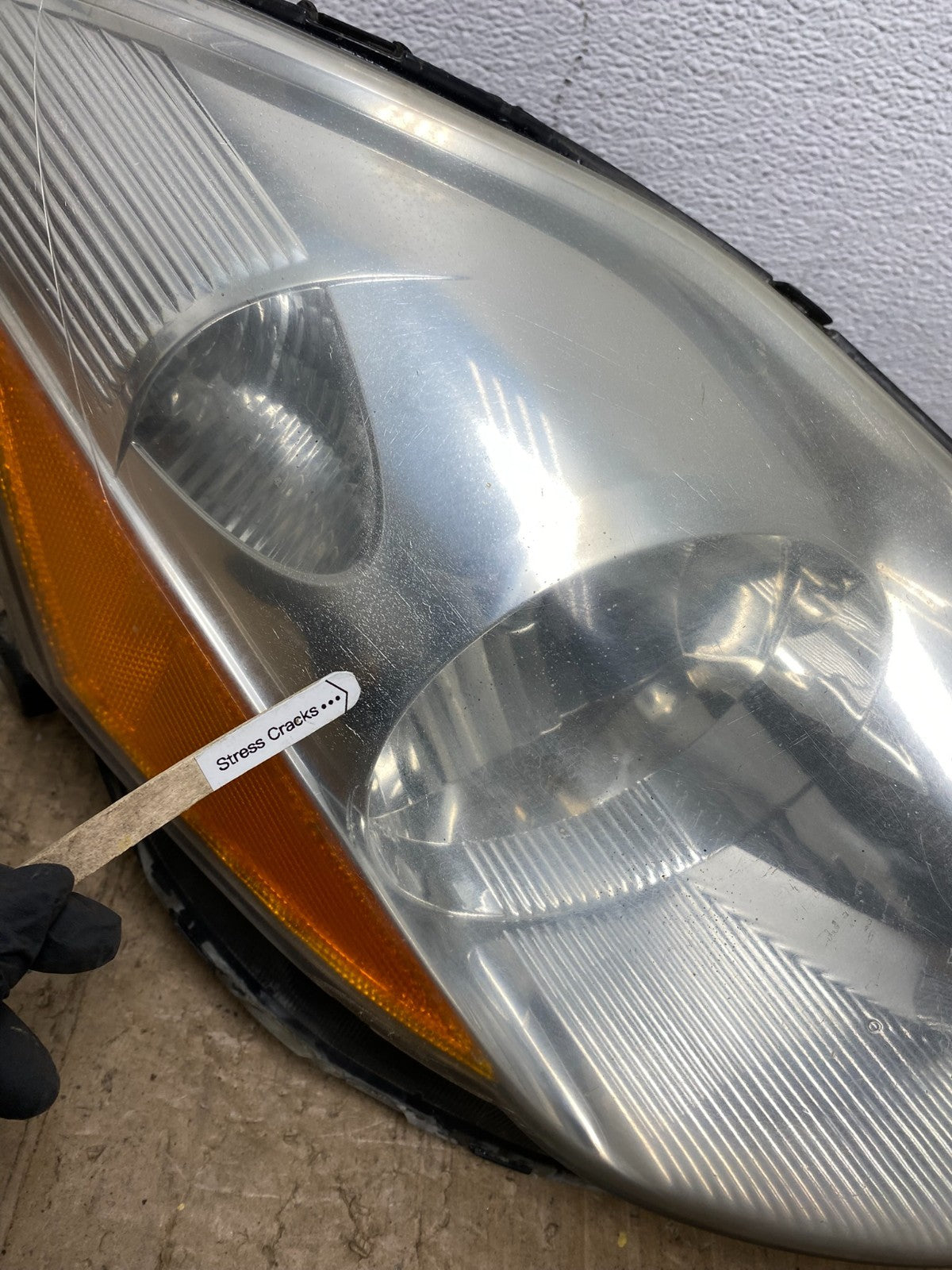 2006 to 2010 Toyota Sienna Right Passenger Rh Side Headlight Halogen AC0155 DW4