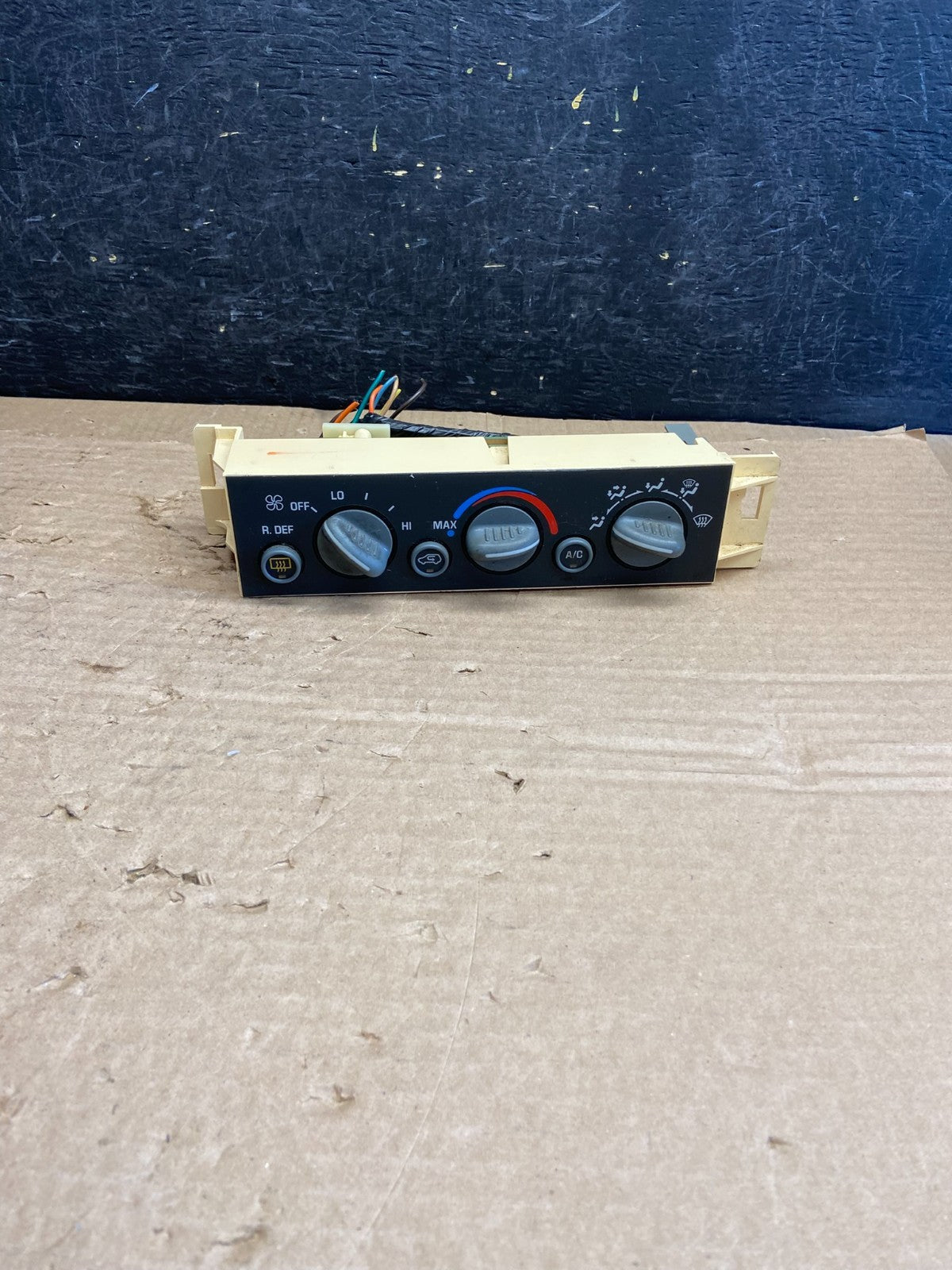 1996-1999 Chevrolet Tahoe AC Climate Control HVAC Rear Window Defogger af2714 DG0