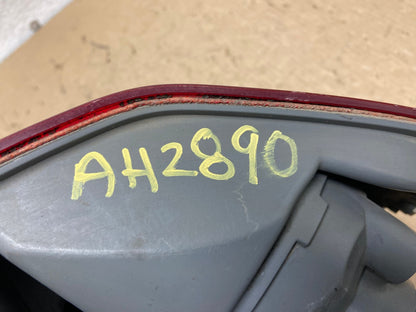 2003 2004 2005 Honda Pilot Left Driver LH Side Tail Light AH2890 LK6