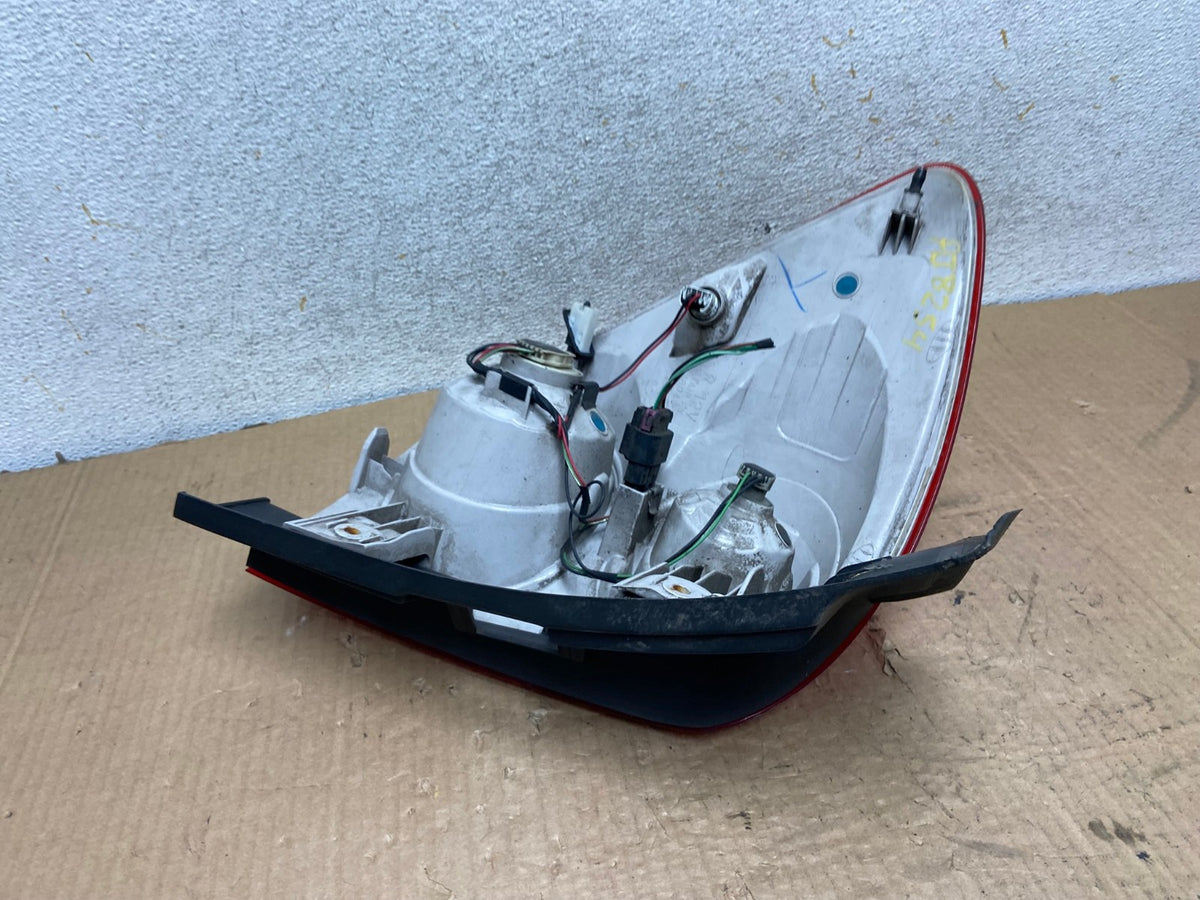 2010 to 2015 Chevrolet Equinox Right Passenger Rh Side Tail Light AI8254 LK4