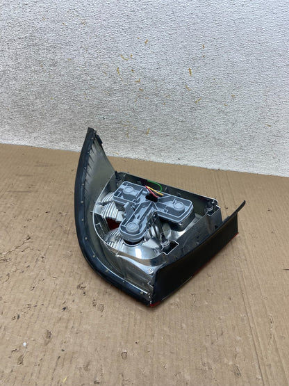 2002 to 2005 Saab 9-5 95 Left Driver LH Side Tail Light AJ1845 LK4