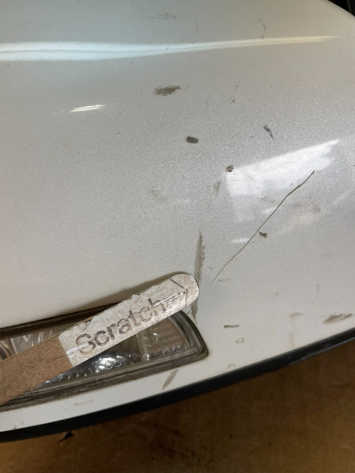 2011 to 2015 Kia Sorento Right Passenger Door Mirror Turn Signal AE0923 DW6