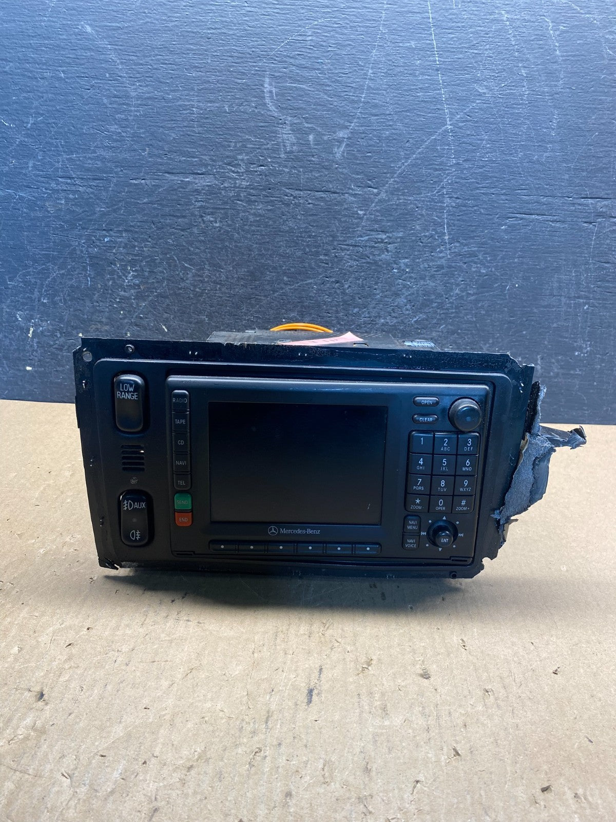 1998 to 2001 Mercedes ML-Class ML320 Radio Navigation Screen Display AG1897 DG0