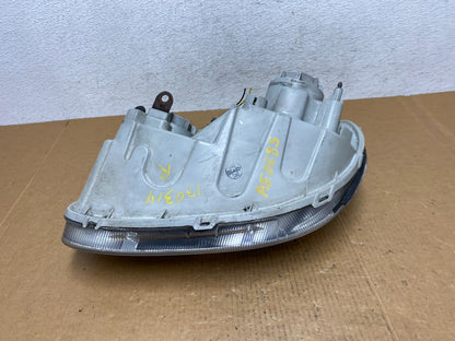 2002-2005 Hyundai Sonata Right Passenger Headlight Halogen AE0685 DW8