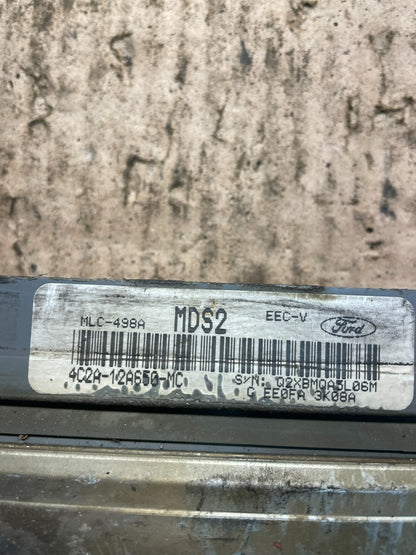 2004 Ford Van E250 4.6L Engine Control Module 4C2A-12A650-MC s7998 DG3