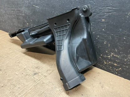 2013-2016 Nissan Pathfinder Upper Air Intake Duct OEM Z6076 DG7
