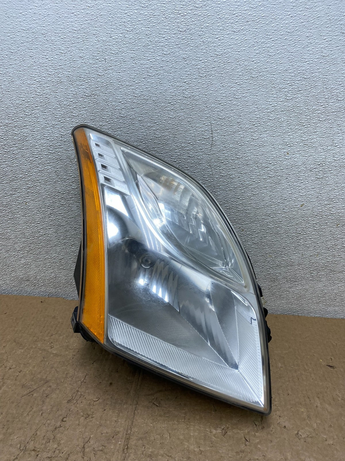 2010 2011 2012 Nissan Sentra Halogen Right Passenger RH Side Headlight V3804 DW0