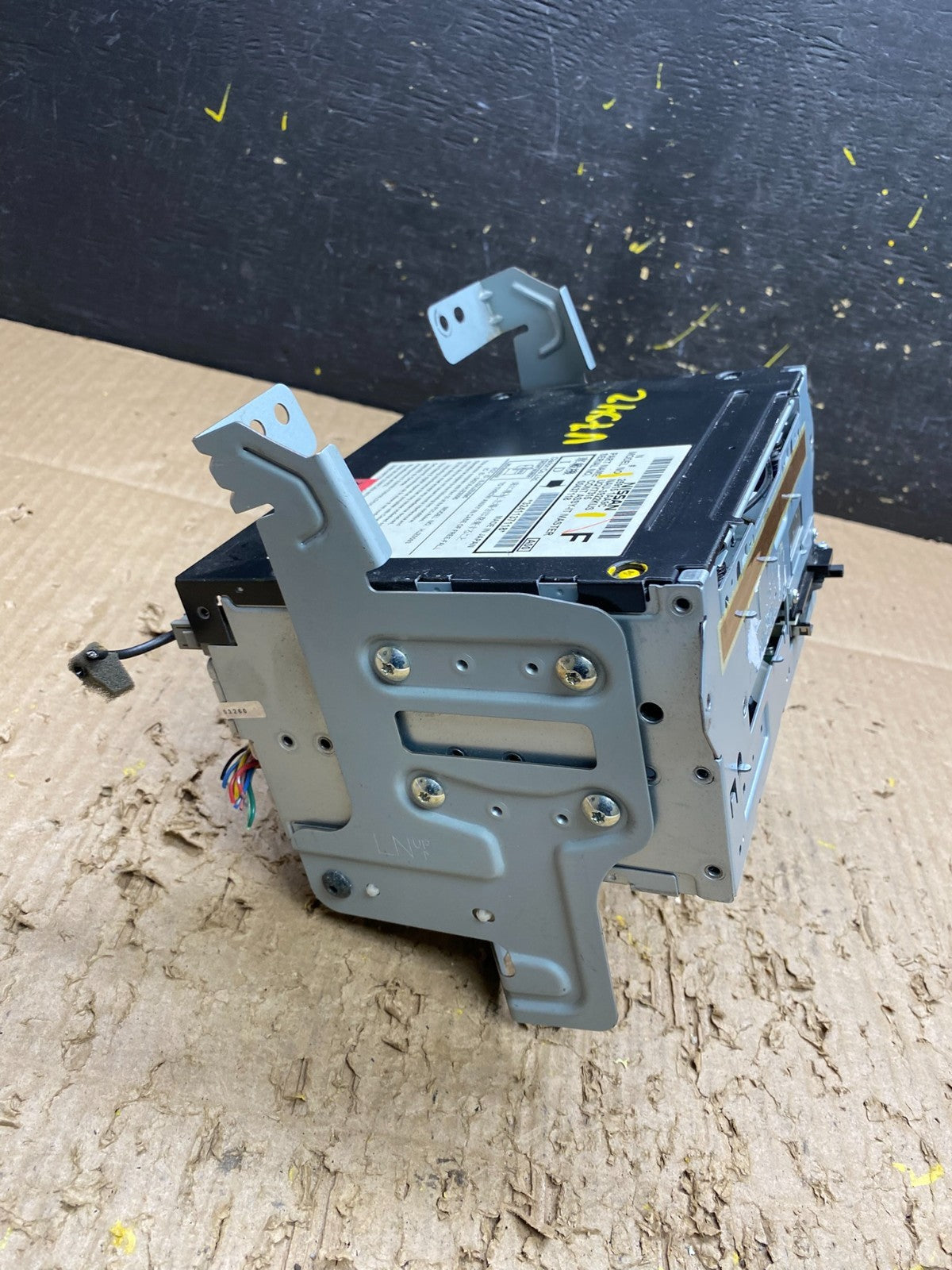 2009-2012 Nissan Murano AM FM CD Player Radio Receiver OEM V7342 DG2
