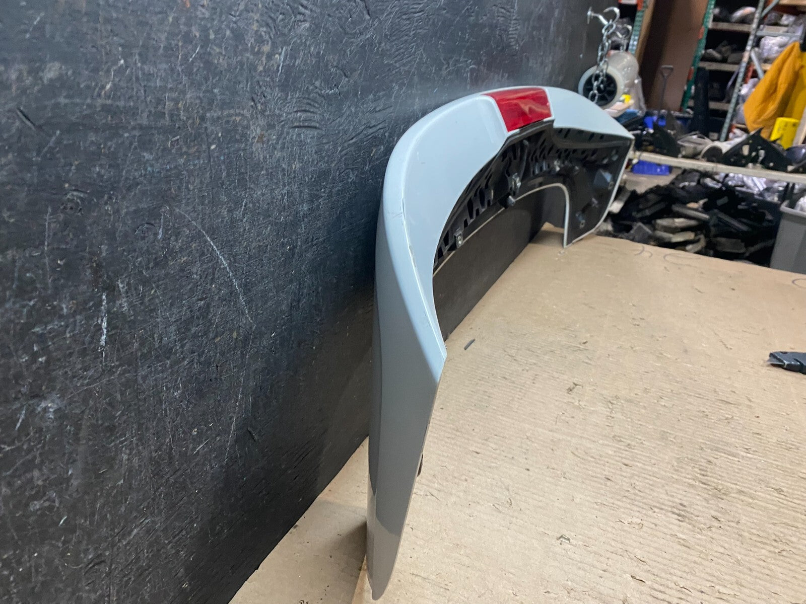 2012 to 2017 Ford Focus SE 4DR Hatchback Trunk Lid Spoiler Wing OEM i3535 DG110