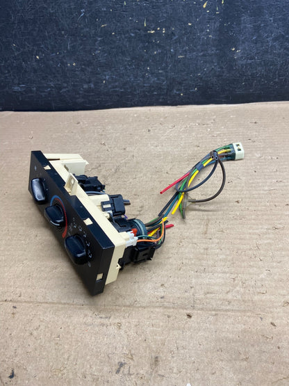 1998 to 2003 Dodge Ram 1500 Temperature Climate Control Heat AC Heater ah5265 DG2