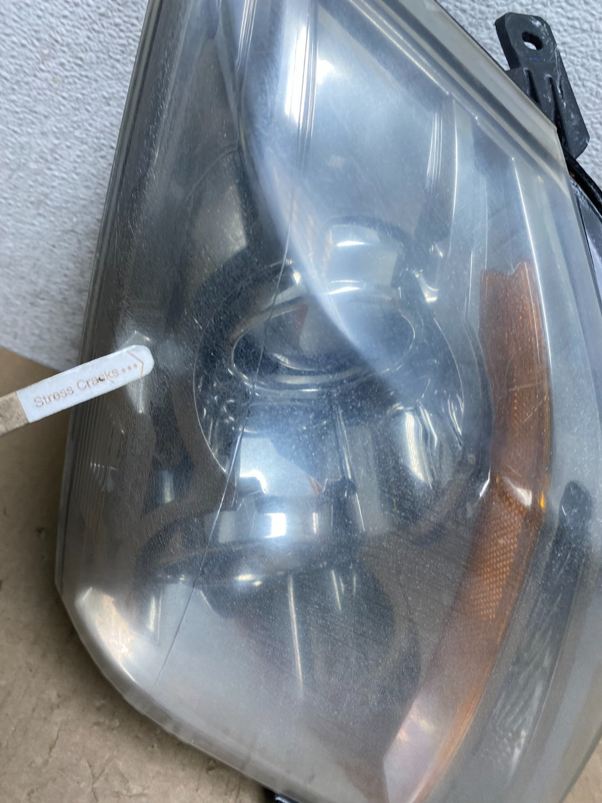 Halogen 2008 to 2014 Cadillac CTS Headlight Right Passenger Rh AJ2266 DW4