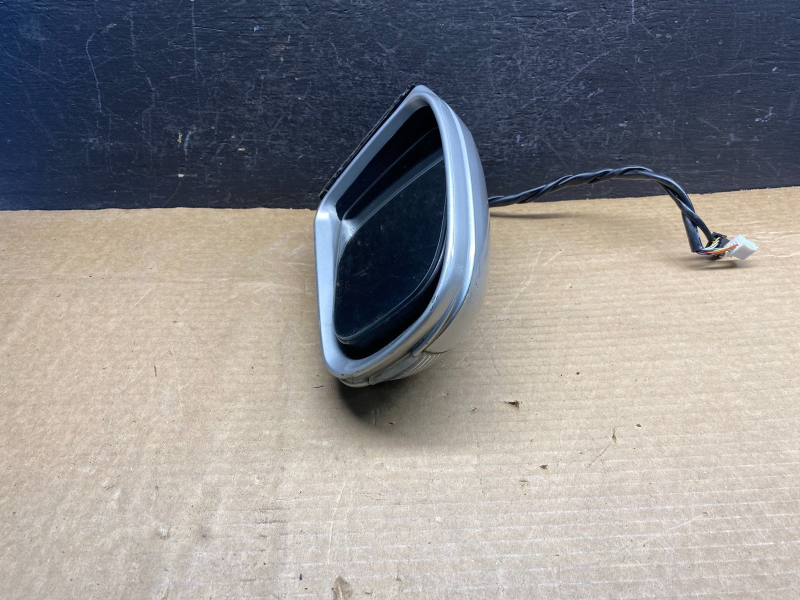 2000 to 2002 Mercedes-Benz S-Class Right Passenger Door View Mirror AD9698 DW1