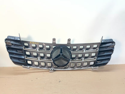 2006 2007 2008 Mercedes Benz ML350 ML550 Front Upper Grill Grille AF8517 DG3
