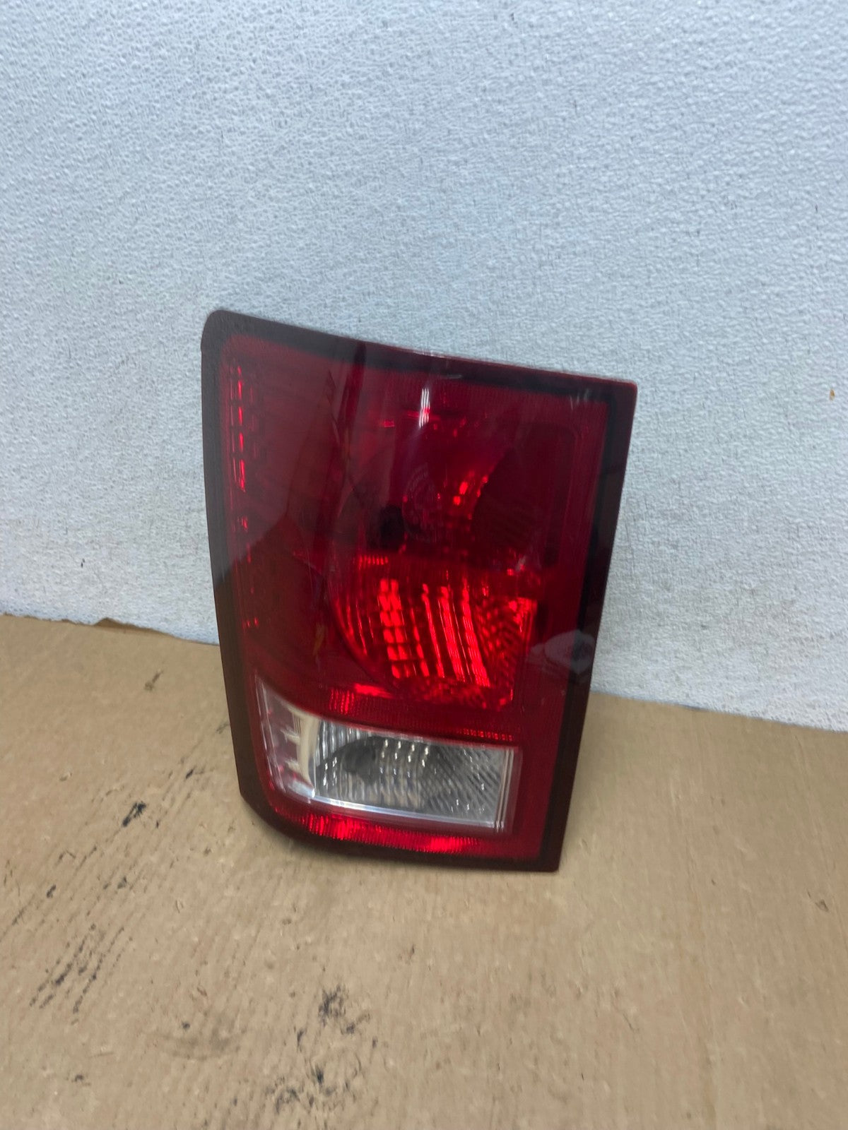 2007 to 2010 Jeep Grand Cherokee Left Driver Lh Tail Light AG2131 LK0