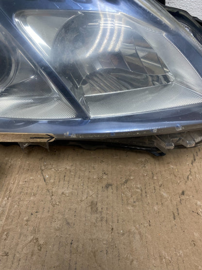2010 - 2011 Toyota Prius Right Passenger Rh Blue Halogen Headlight AD8130 DW4