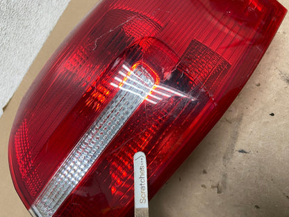 2015-2018 Ford Focus Sedan Halogen Tail Light Right Side Passenger AG4304 LK3