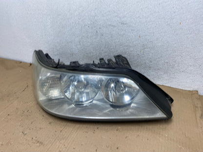 2005 to 2011 Lincoln Town Car Right Passenger Rh Side Headlight AE9282 LK1