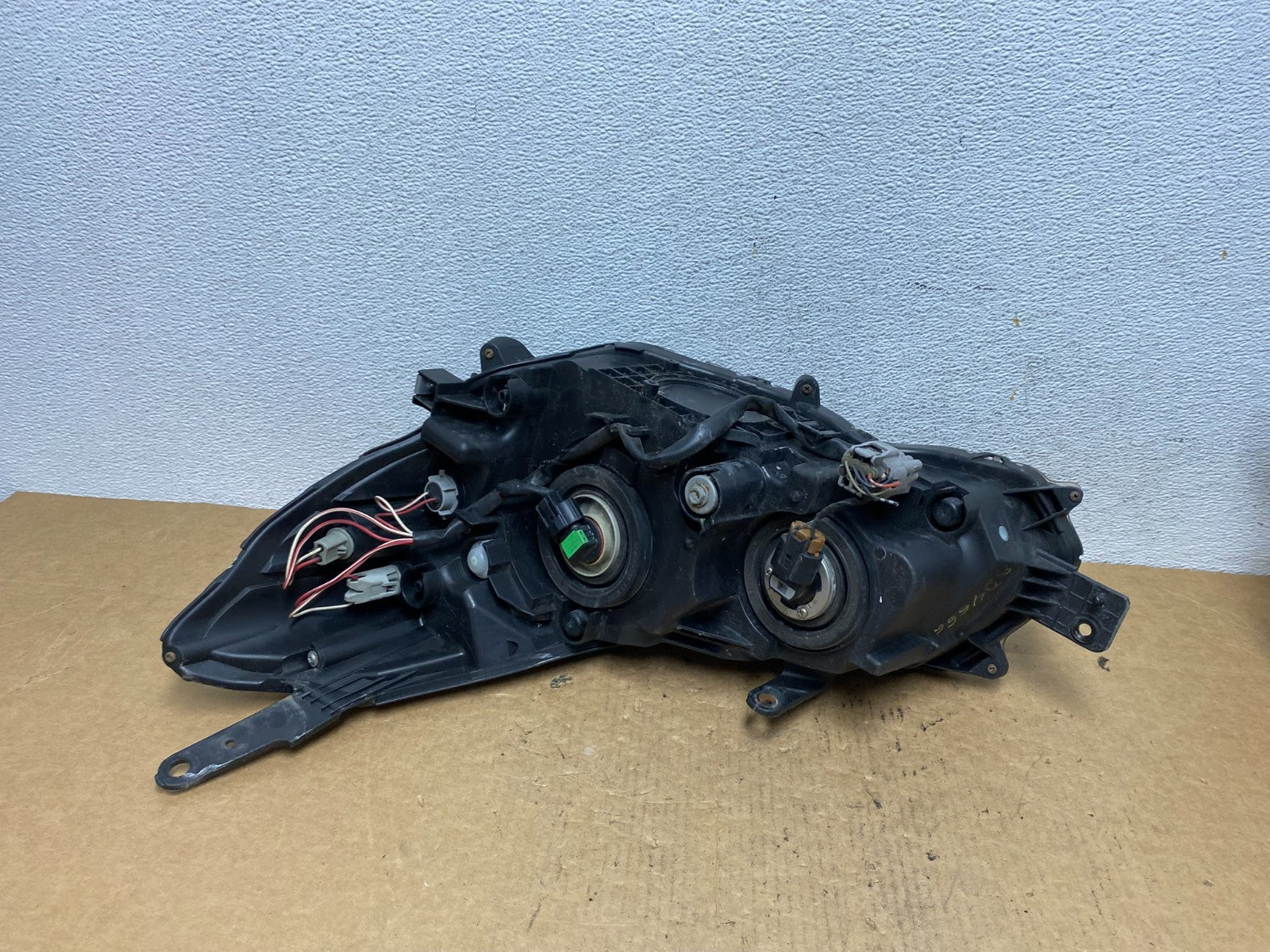 2012-2016 Subaru Impreza Crosstrek Right Passenger Halogen Headlight AD46664