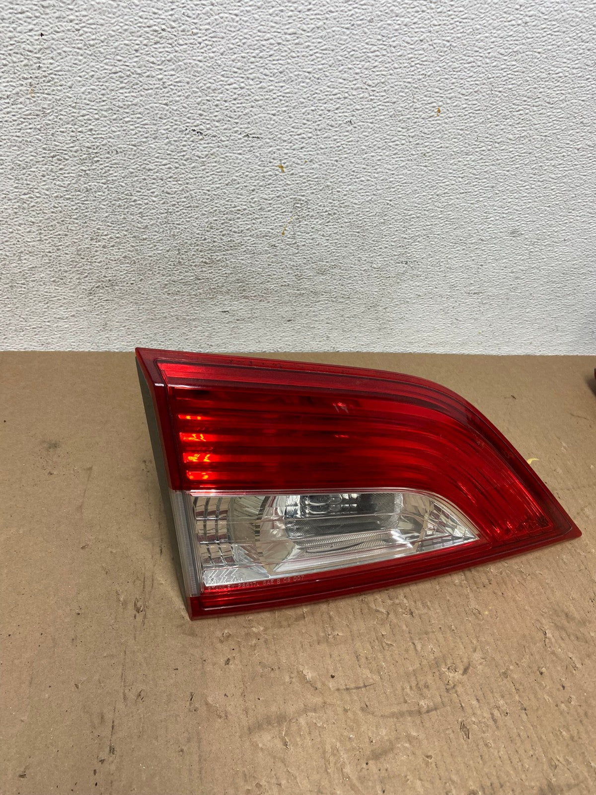 2011-2017 Nissan Quest Left Driver Lh Side Inner Tail Light AD7815 LK2