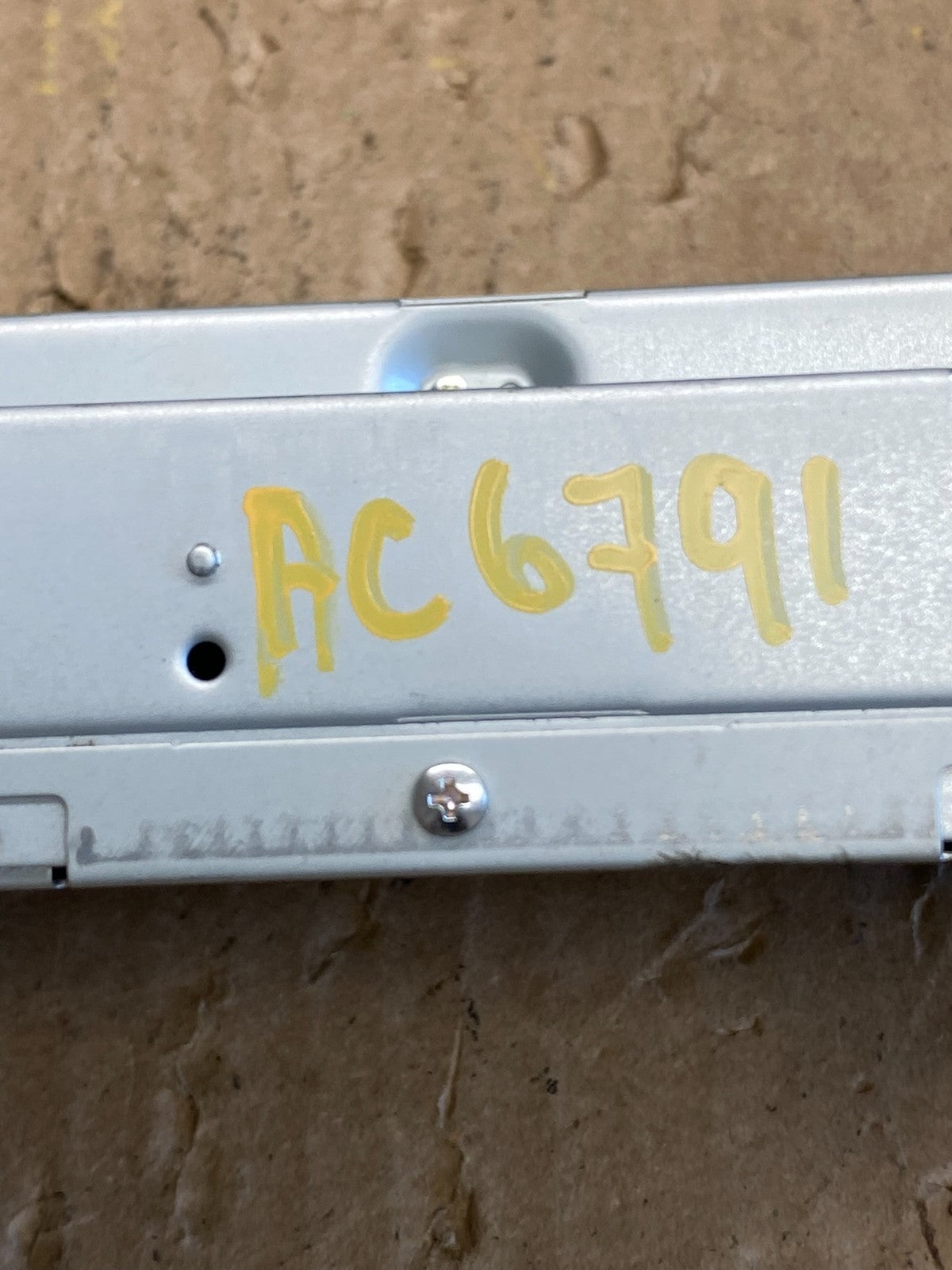 2010 - 2012 Ford Taurus Front Radio Information Display Screen Monitor ac6791 DG5