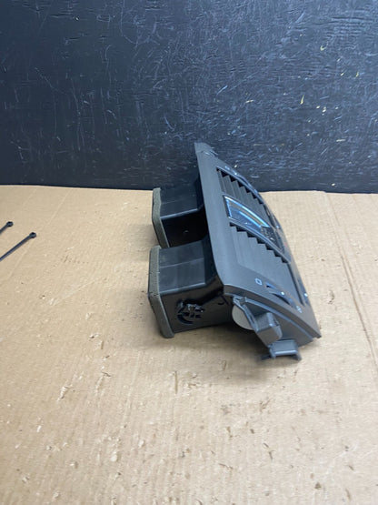 2006 to 2011 Cadillac DTS Dash Center Air Vent Heater Bezel AE3858 DG1
