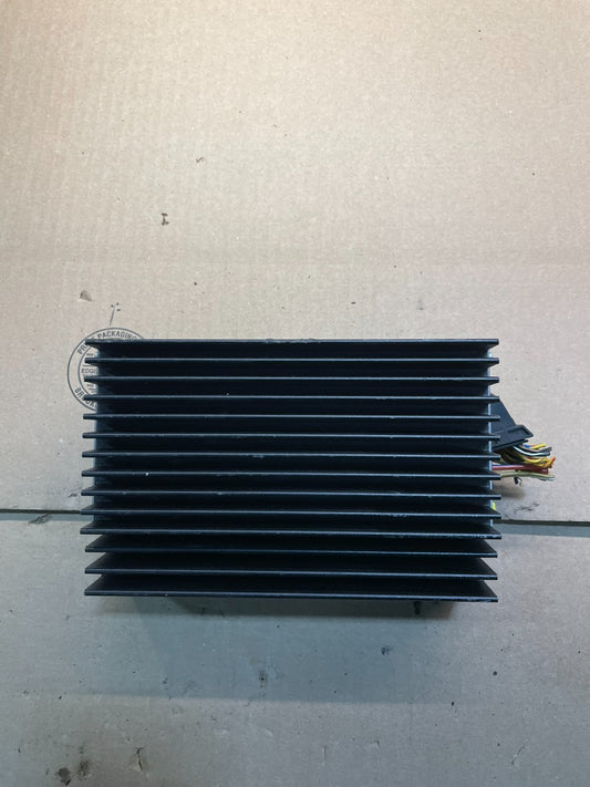 2007-2010 BMW X5 Top HiFi Lear Radio Audio Amplifier Amp OEM V6687 DG0