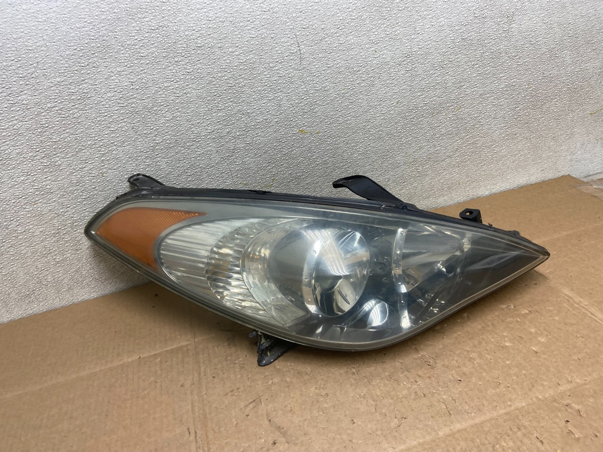 2004 2005 2006 Toyota Solara Halogen Headlight Right Passenger Side Y8738 DW0