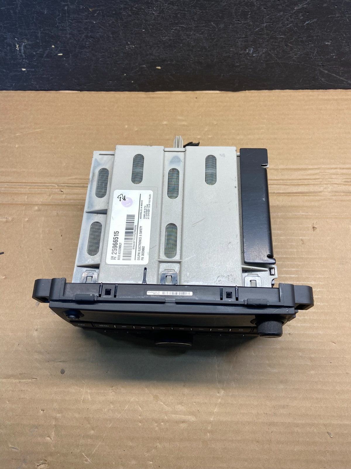 2007 - 2014 Chevrolet GMC Cadillac Buick AM FM CD Radio USB Aux mp3 AE4585 DG3
