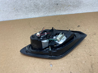 2000-2001 Infiniti i30 Right Passenger Rh Side Tail Light Inner AI3721 LK5